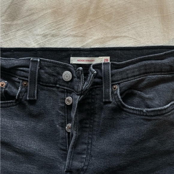 Levi Wedgie Straight Black Jeans Distressed - Picture 3 of 4